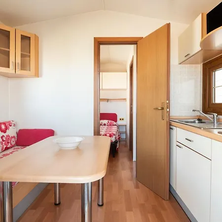 营地 诺里纳露营旅馆 佩萨罗