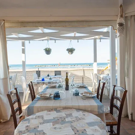 营地 诺里纳露营旅馆 3*