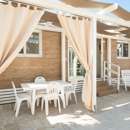 مكان تخييم Norina