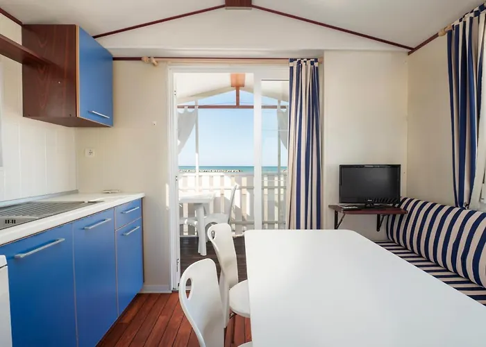 Norina Κάμπινγκ 3*