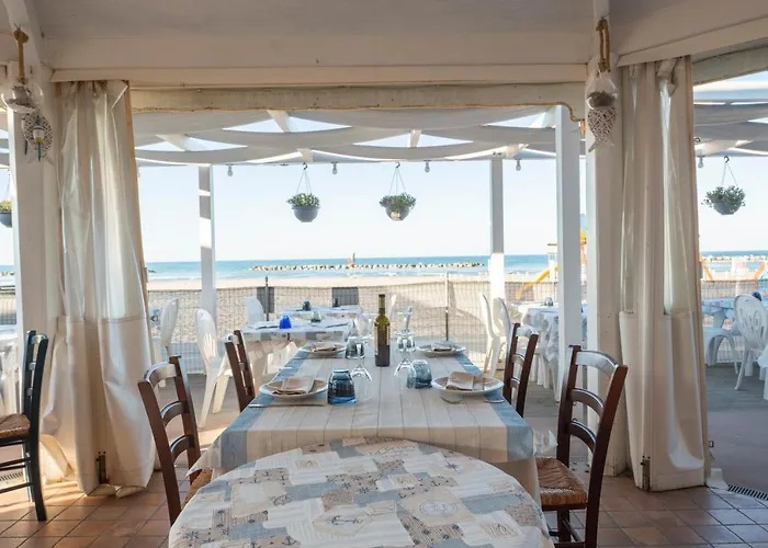 Κάμπινγκ Norina 3*