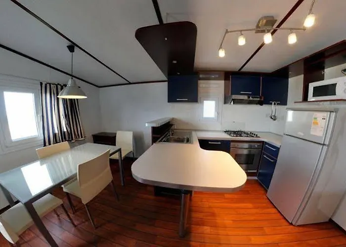 Norina Κάμπινγκ 3*